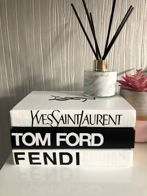Faux Livres Décoratifs
